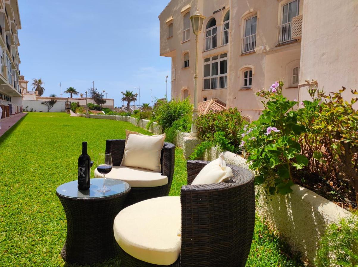 1 Bedroom Beachfront Apartment At Torecilla Beach Nerja Exterior foto